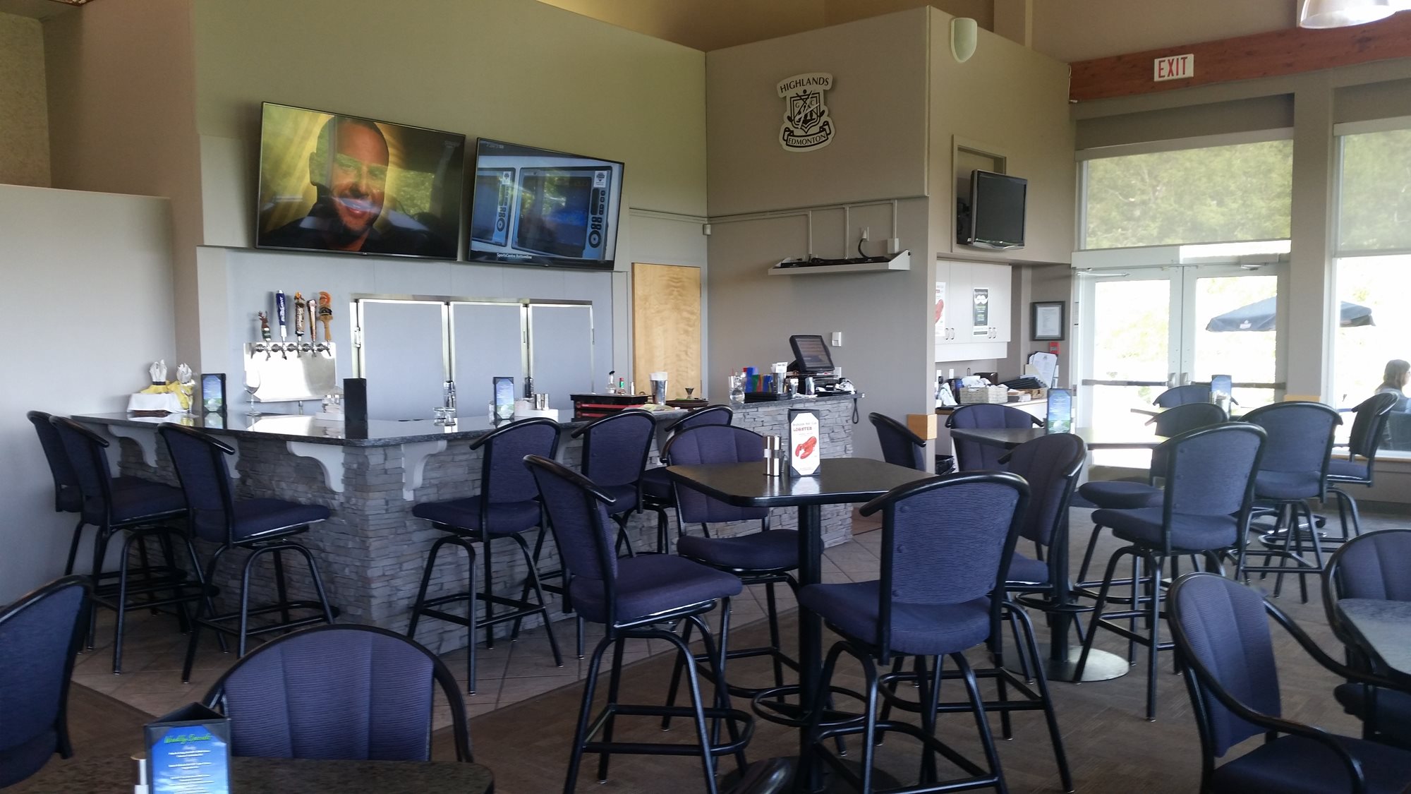 Edmonton, AB Home Highlands Golf Club